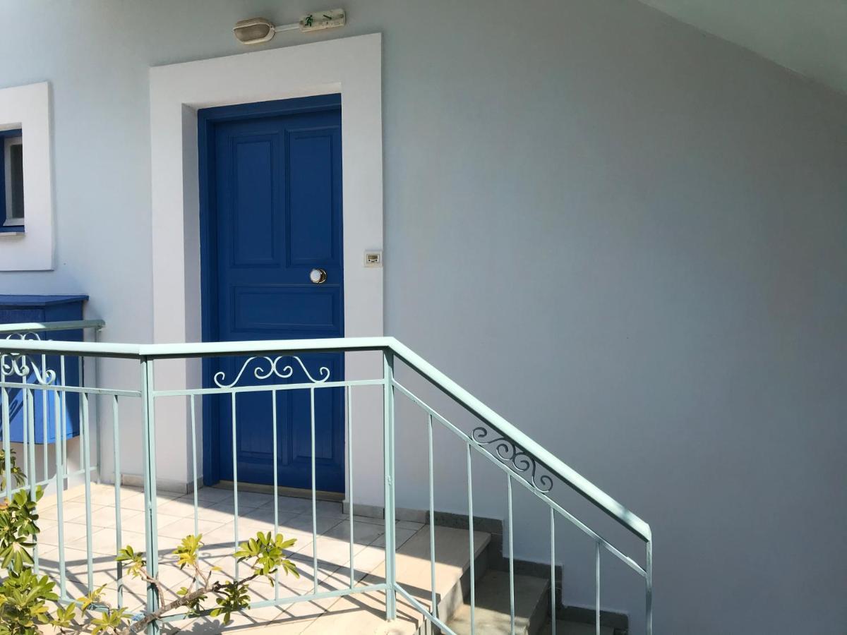 Ilias Apartments Finikounda Exteriér fotografie